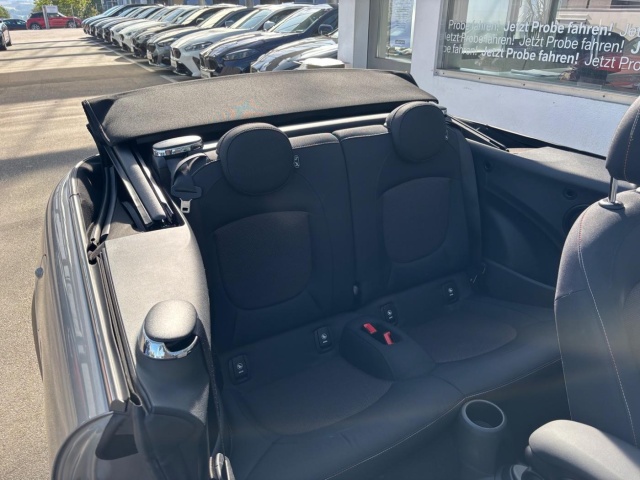 MINI Cooper Cabrio