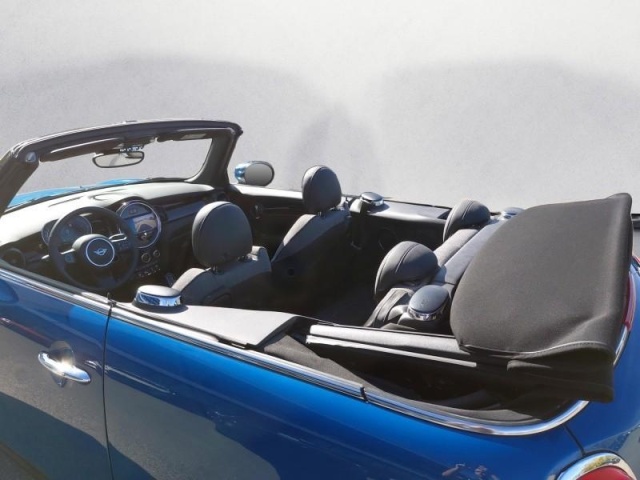 MINI Cooper Cabrio