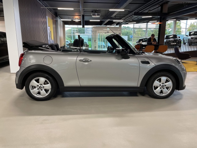 MINI Cooper Cabrio