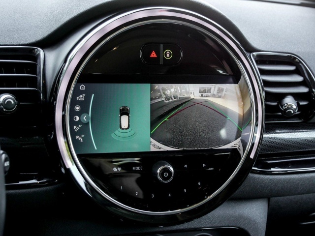 MINI Cooper Clubman