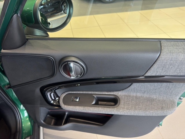 MINI Cooper D Countryman