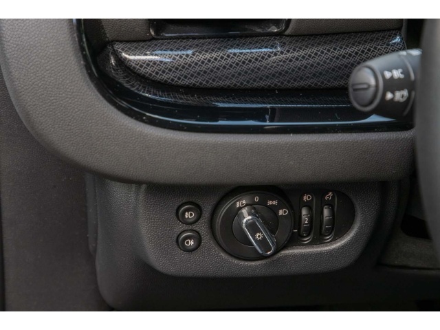 MINI Cooper D