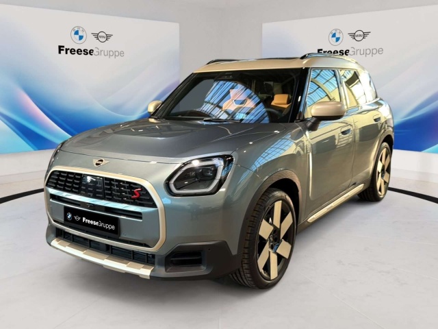 MINI Countryman Series