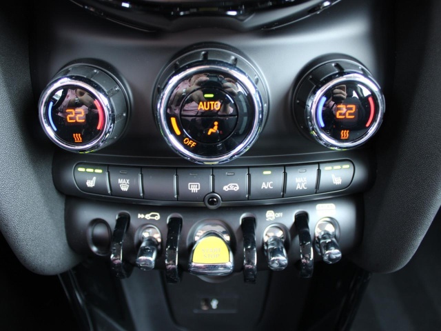 MINI Cooper SE