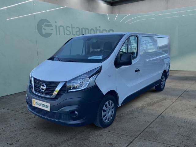 Nissan NV300