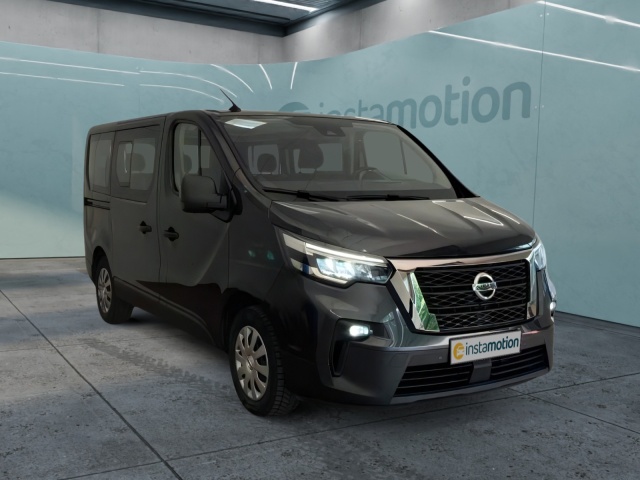 Nissan NV300