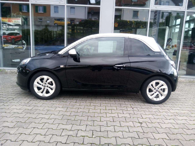 Opel Adam