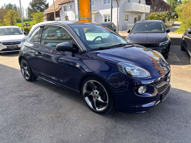Opel Adam