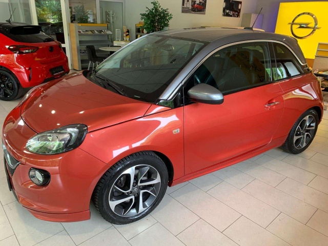 Opel Adam