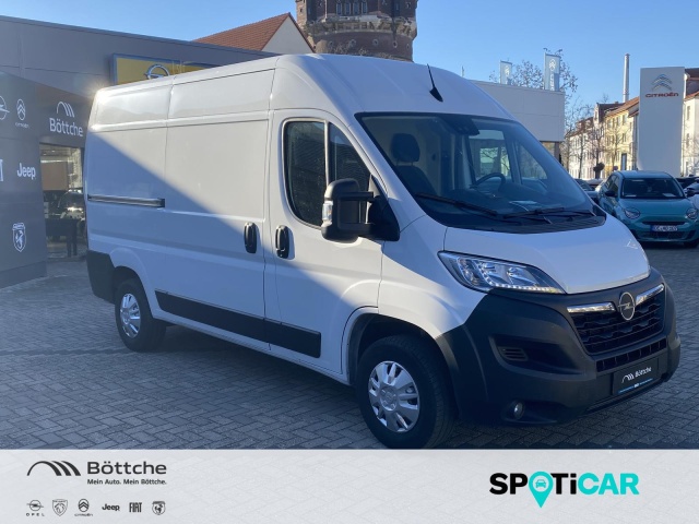 Opel Movano