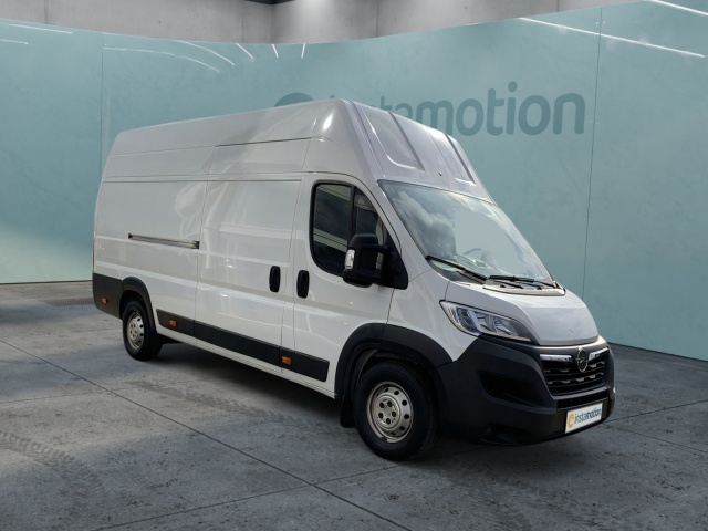 Opel Movano