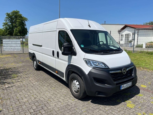 Opel Movano