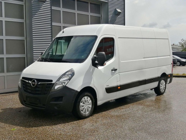 Opel Movano