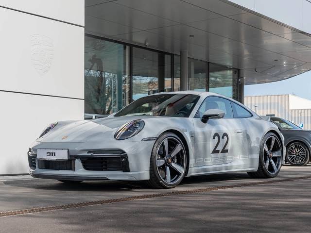 Porsche 911