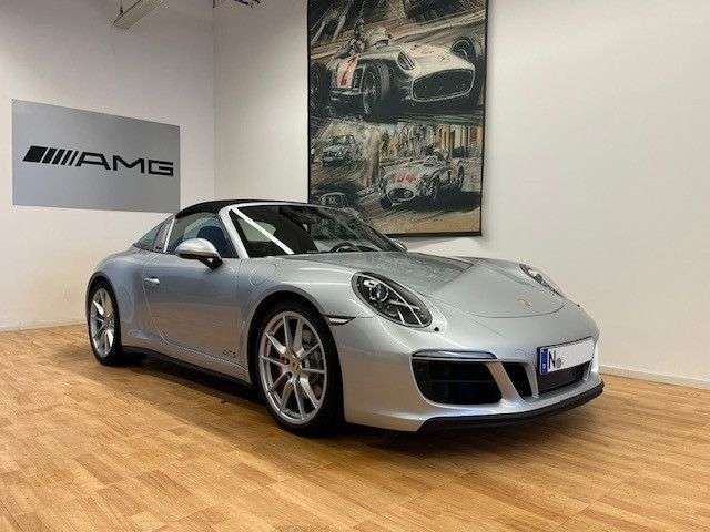 Porsche 991