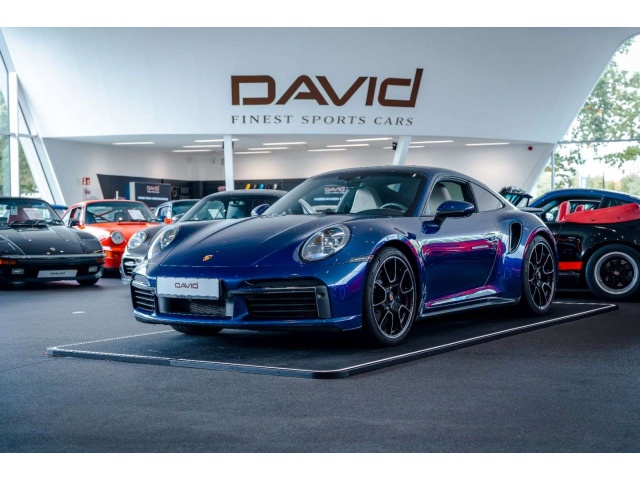 Porsche 992