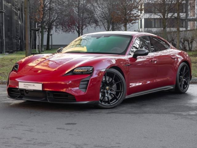 Porsche Taycan