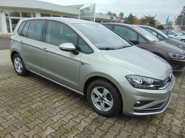 Volkswagen Golf Sportsvan