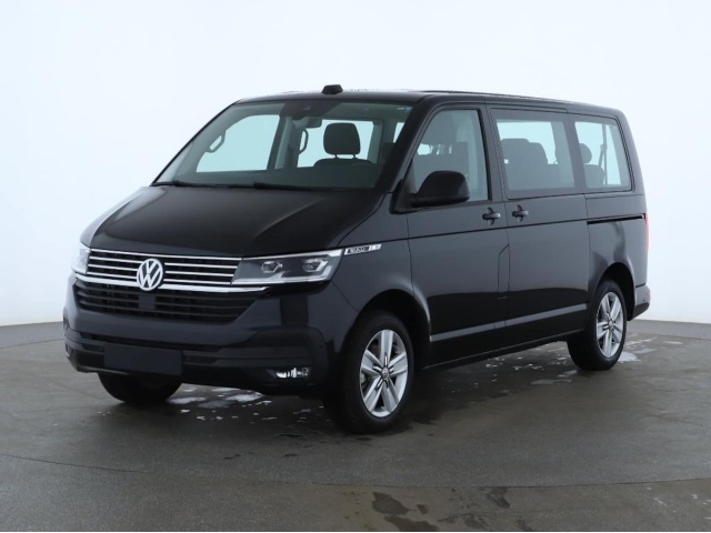 Volkswagen T6.1 Caravelle larger