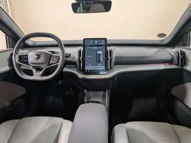 Volvo EX30