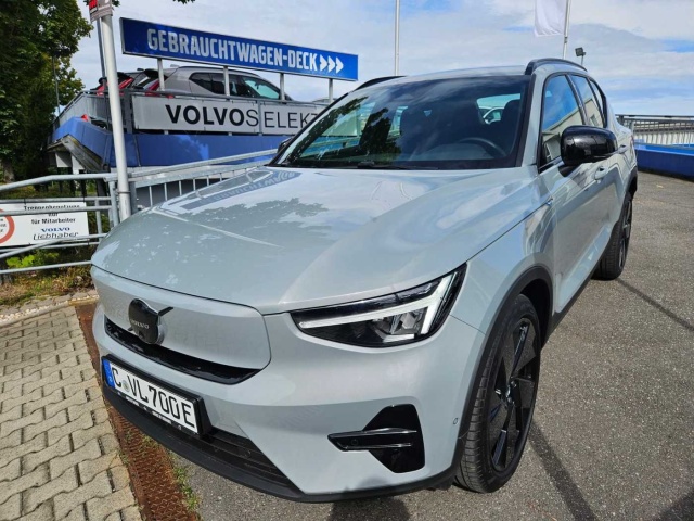 Volvo EX40