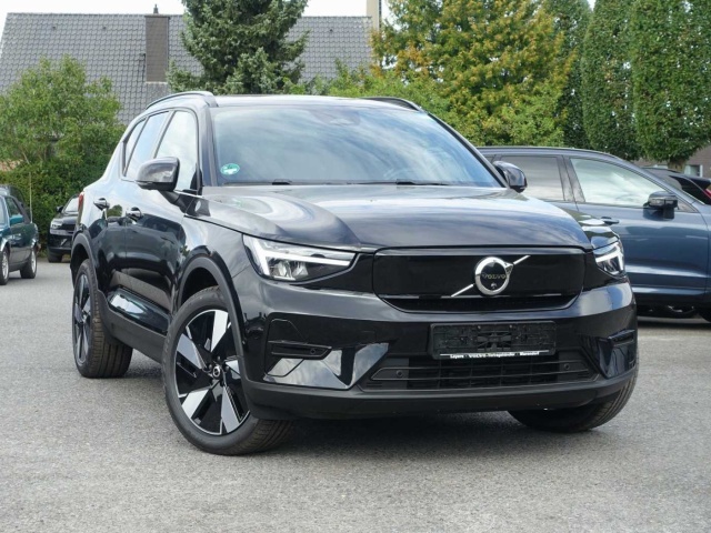 Volvo EX40