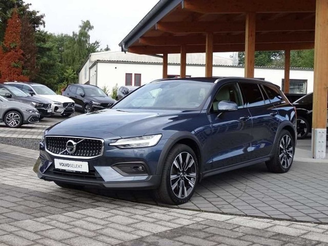 Volvo V60 CC