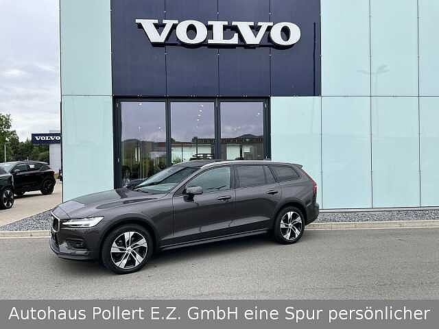 Volvo V60 CC