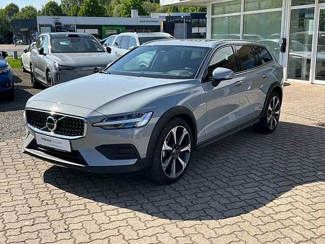 Volvo V60 CC