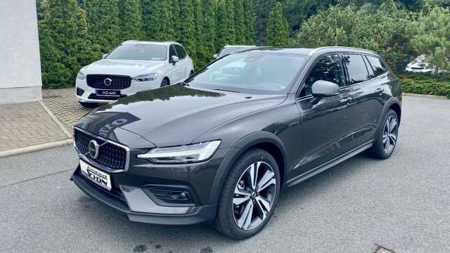 Volvo V60 CC