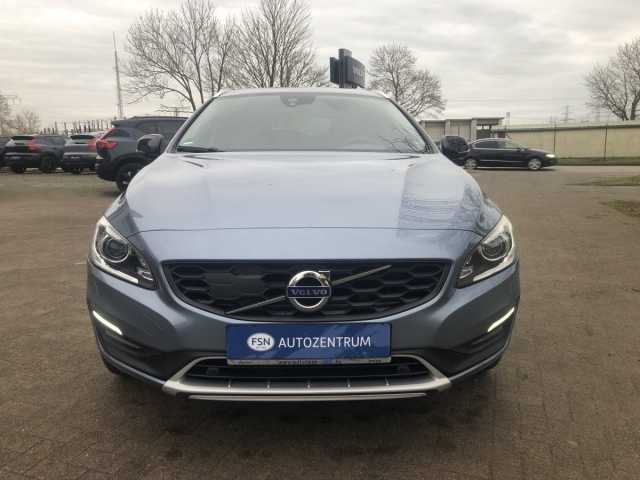 Volvo V60 CC