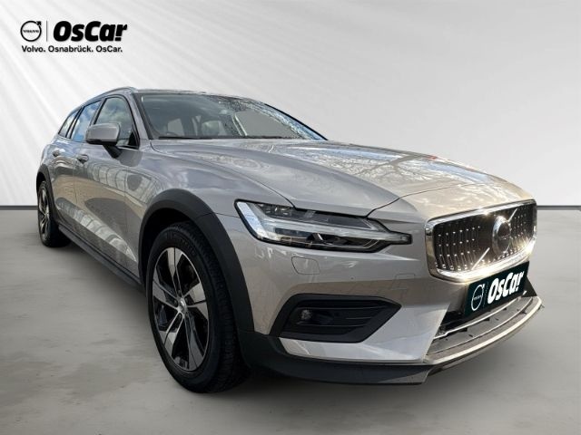Volvo V60 CC
