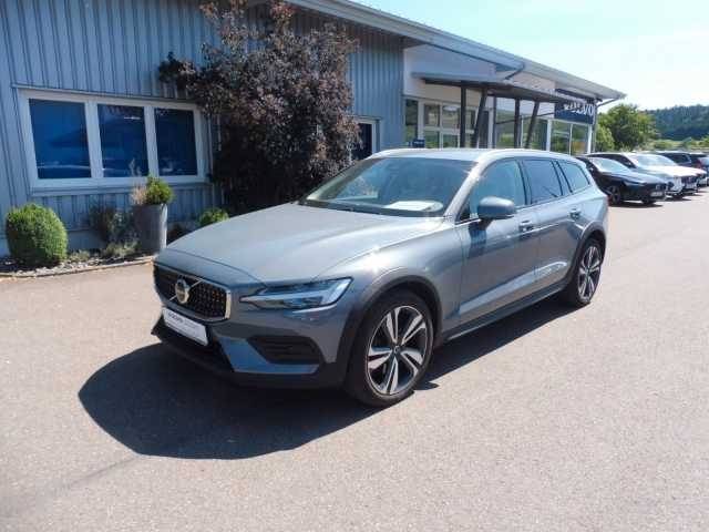 Volvo V60 CC