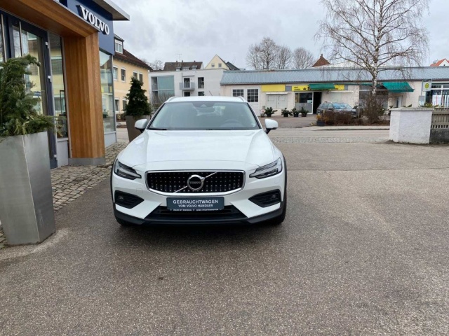 Volvo V60 CC
