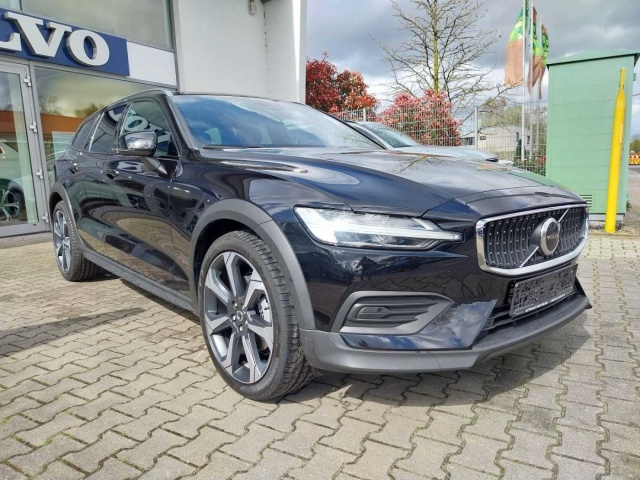 Volvo V60 CC