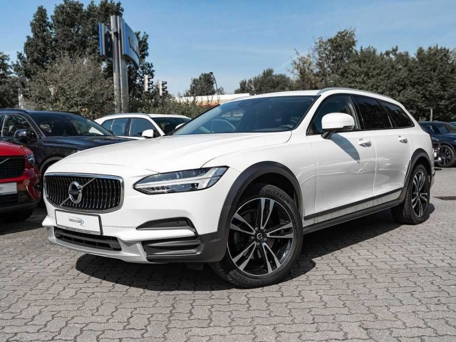 Volvo V90 CC