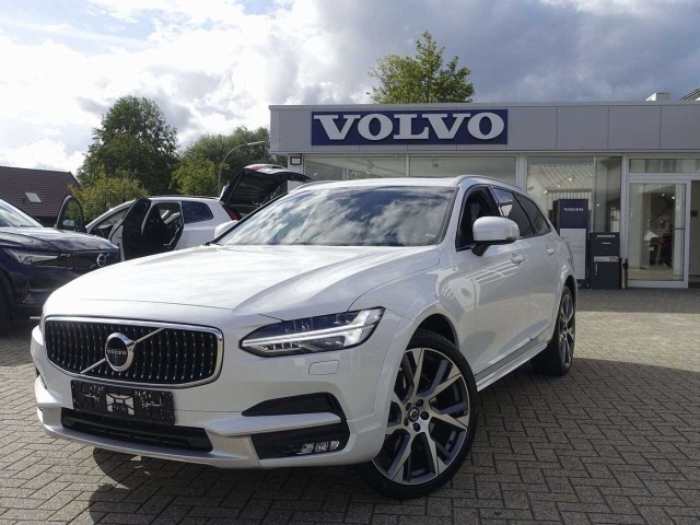 Volvo V90 CC