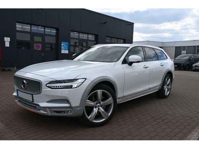 Volvo V90 CC