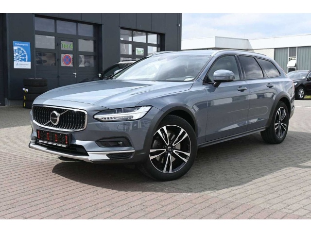 Volvo V90 CC