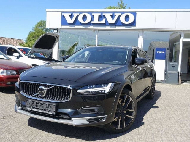 Volvo V90 CC