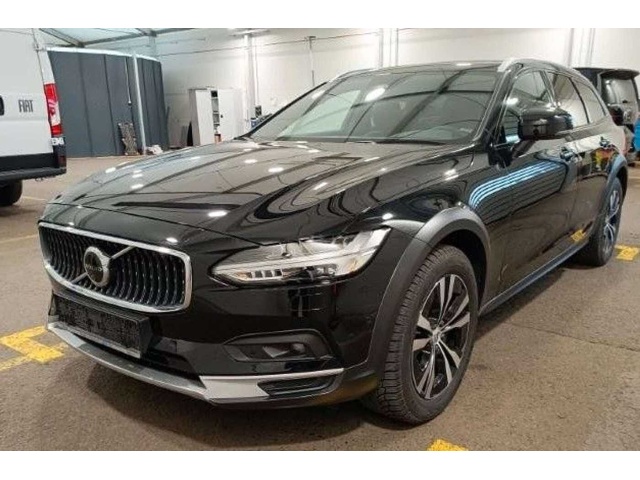 Volvo V90 CC