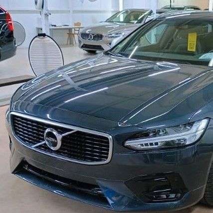 Volvo V90