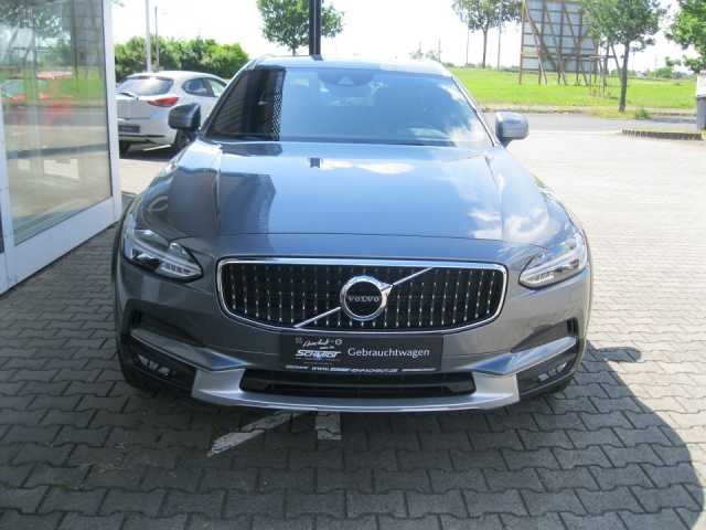 Volvo V90 CC